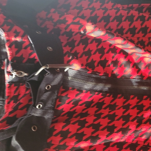 Corset - Picture 4 of 4